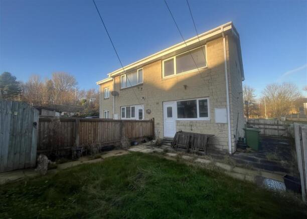 3 bedroom town house for sale