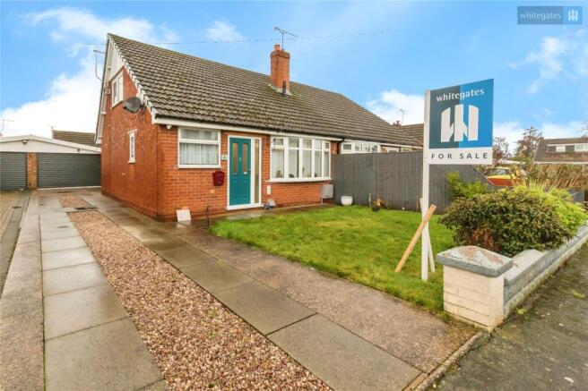 2 bedroom bungalow for sale