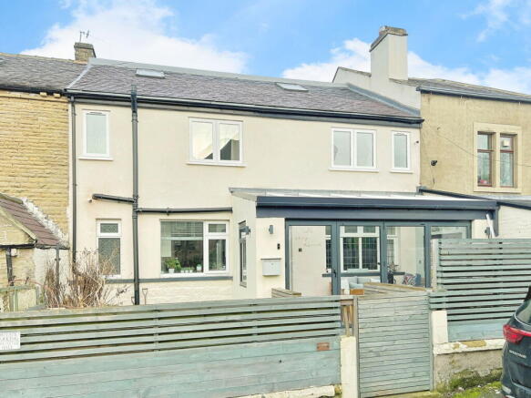 4 bedroom terraced house for sale