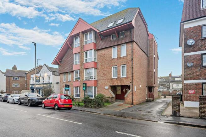 1 bedroom apartment for sale