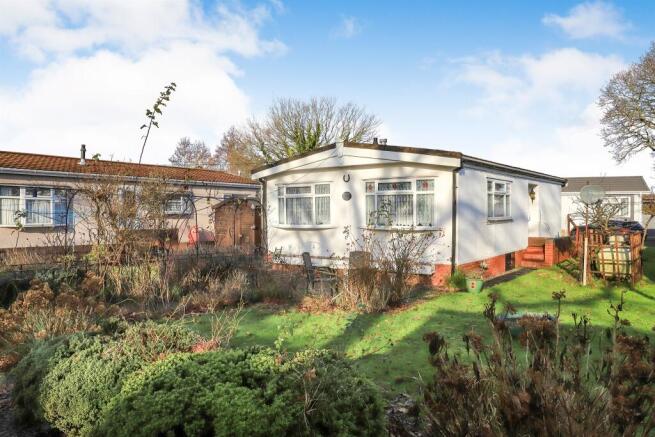 2 bedroom park home for sale