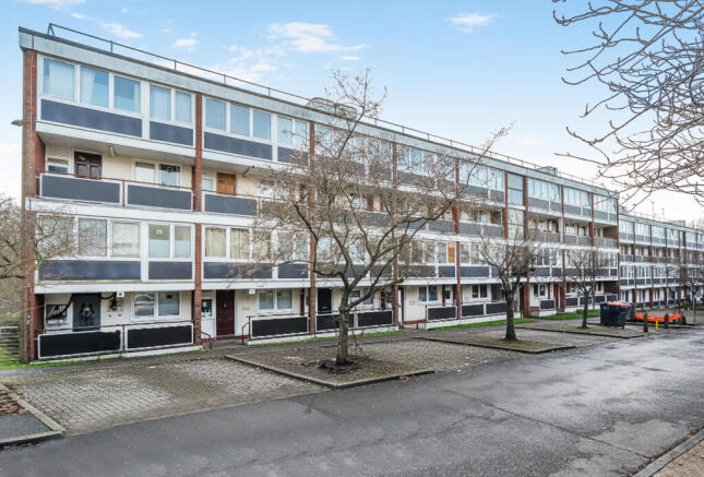 3 bedroom apartment for sale