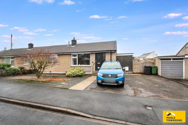 2 bedroom semi-detached bungalow for sale