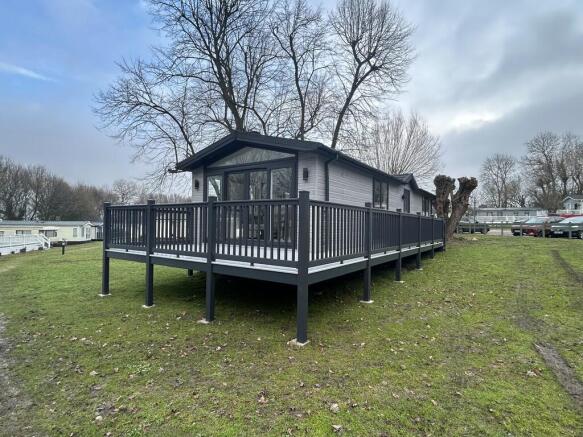 2 bedroom mobile home for sale