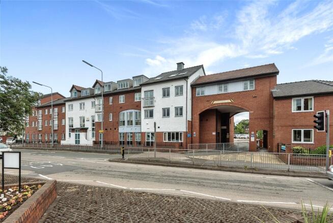 1 bedroom flat for sale