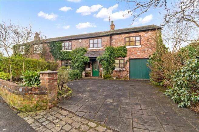 5 bedroom semi-detached house for sale