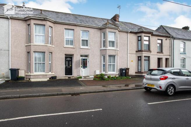 3 bedroom terraced house for sale