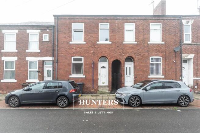4 bedroom terraced house for sale