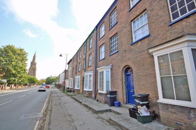 1 bedroom flat for sale