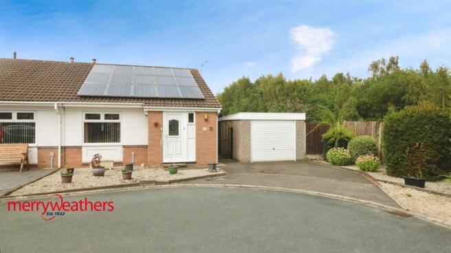 2 bedroom semi-detached bungalow for sale