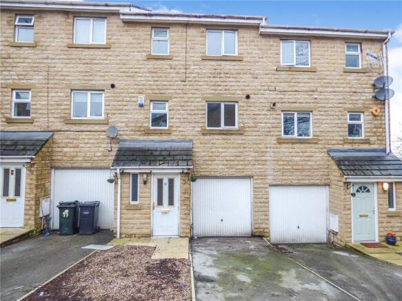 3 bedroom town house for sale