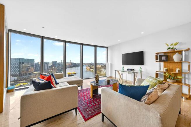 2 bedroom property for sale