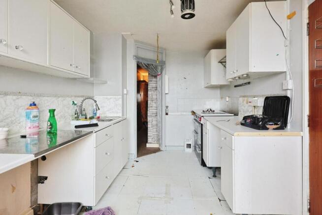 2 bedroom flat for sale