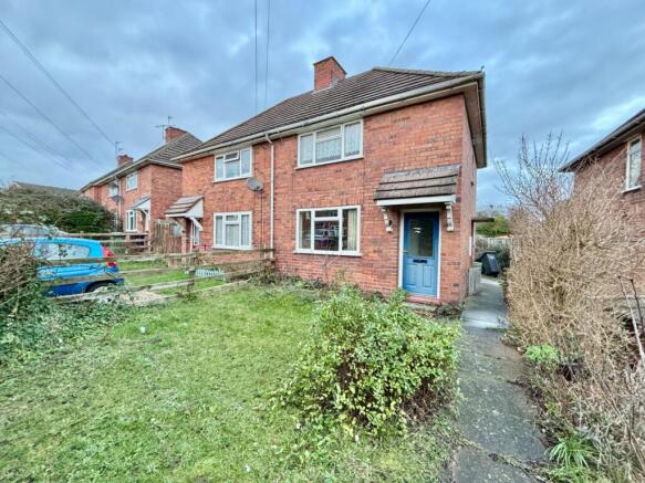 2 bedroom semi-detached house for sale
