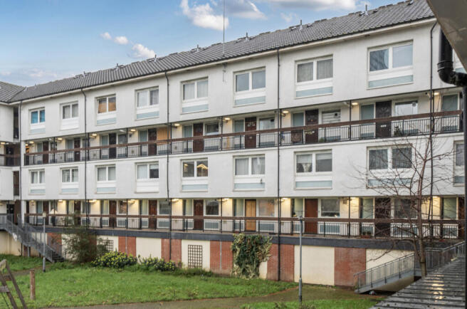 2 bedroom apartment for sale