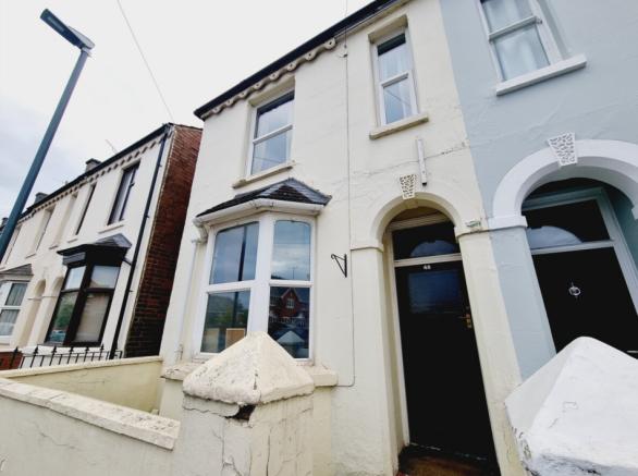 4 bedroom house of multiple occupation for sale