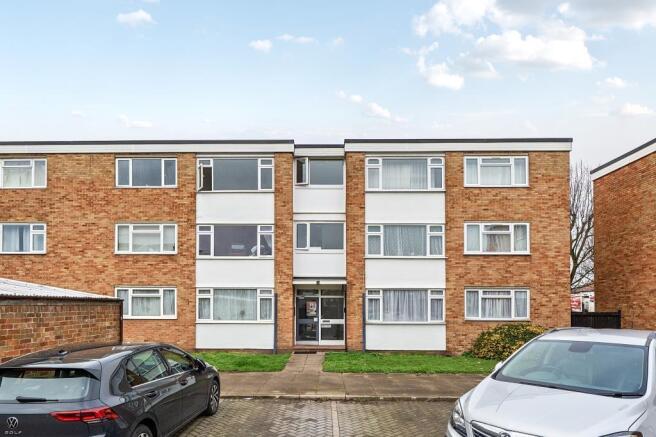 2 bedroom flat for sale