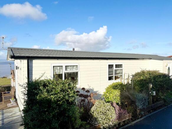 2 bedroom property for sale