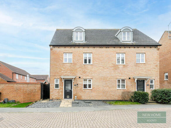 4 bedroom semi-detached house for sale