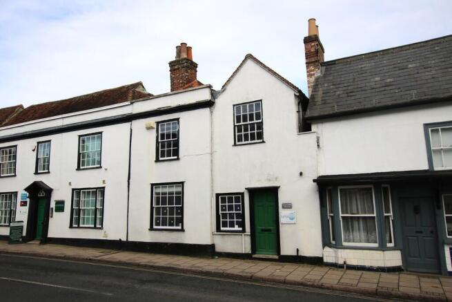 3 bedroom terraced house for sale