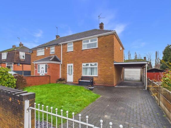 3 bedroom semi-detached house for sale