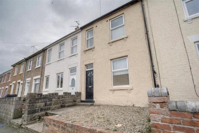 5 bedroom terraced house for sale