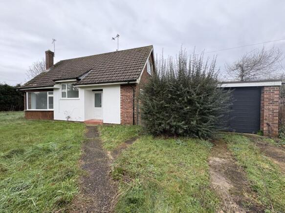 3 bedroom chalet for sale