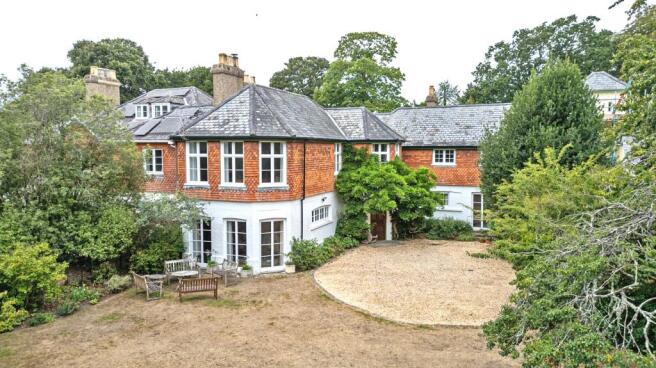 4 bedroom house for sale