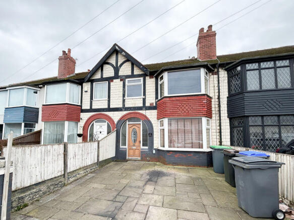 3 bedroom terraced house for sale