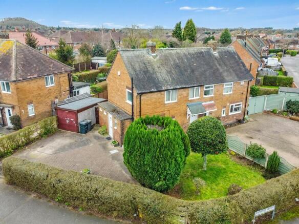 2 bedroom semi-detached house for sale