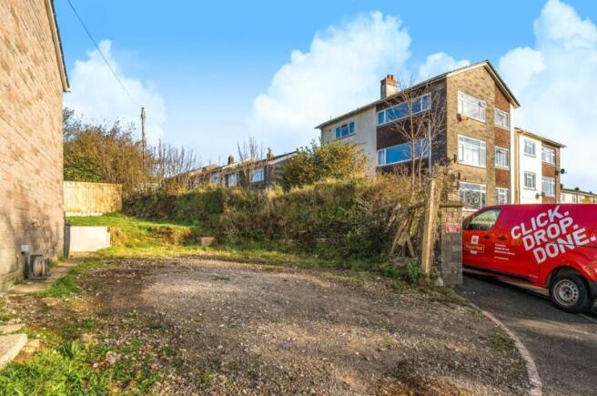 2 bedroom detached house for sale