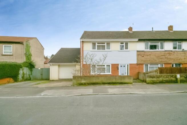 3 bedroom end of terrace house for sale