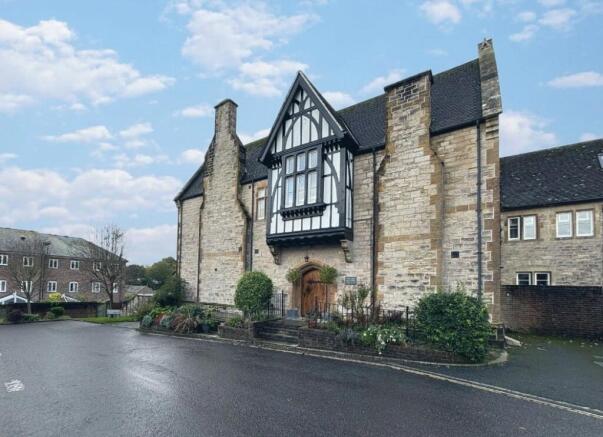 3 bedroom apartment for sale