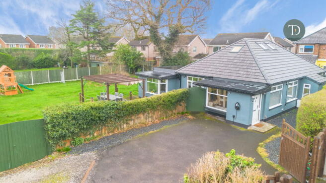 3 bedroom detached bungalow for sale