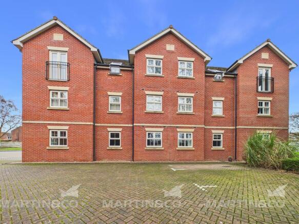 2 bedroom apartment for sale