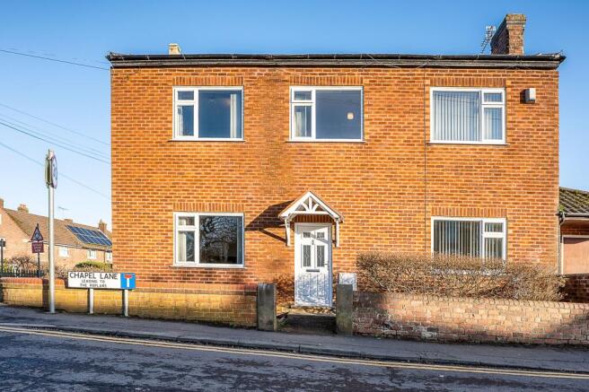2 bedroom semi-detached house for sale
