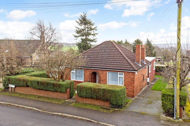 3 bedroom detached bungalow for sale