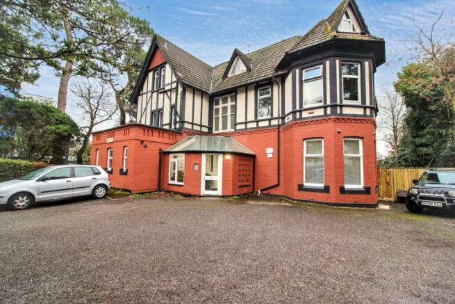 1 bedroom flat for sale