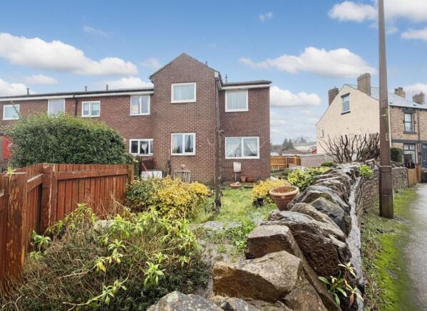 3 bedroom end of terrace house for sale