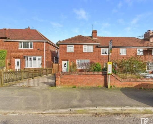 3 bedroom end of terrace house for sale