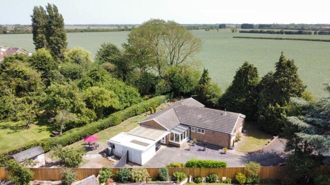 3 bedroom bungalow for sale