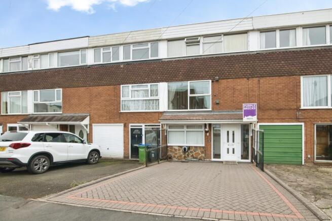 4 bedroom terraced house for sale