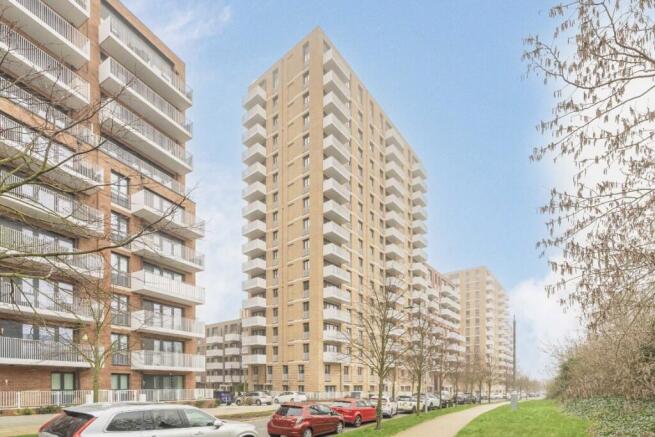 1 bedroom flat for sale