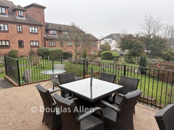1 bedroom flat for sale