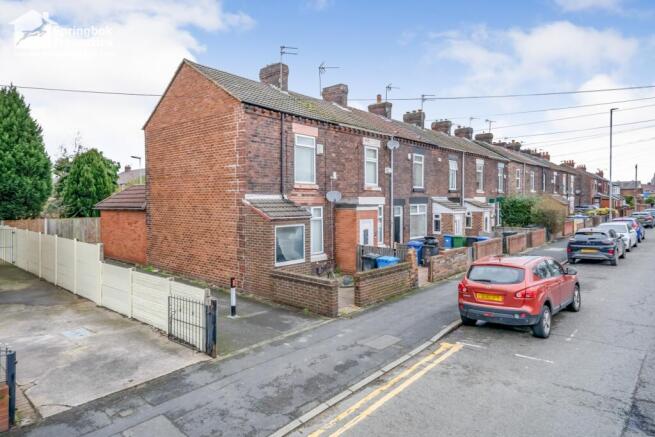 2 bedroom terraced house for sale