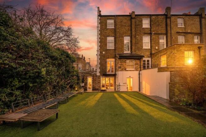 5 bedroom house for sale