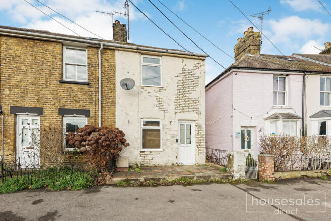 2 bedroom end of terrace house for sale