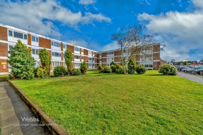 2 bedroom flat for sale