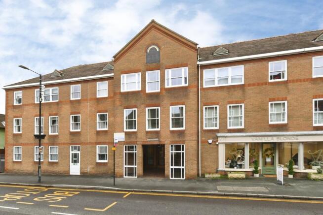 1 bedroom flat for sale