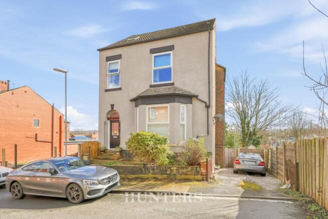 8 bedroom detached house for sale